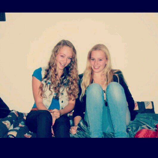 atletiek~musical~klas: gt2c~weredi~hou van schatjes @tessaVSxx @juul__loveyou @carotje67
