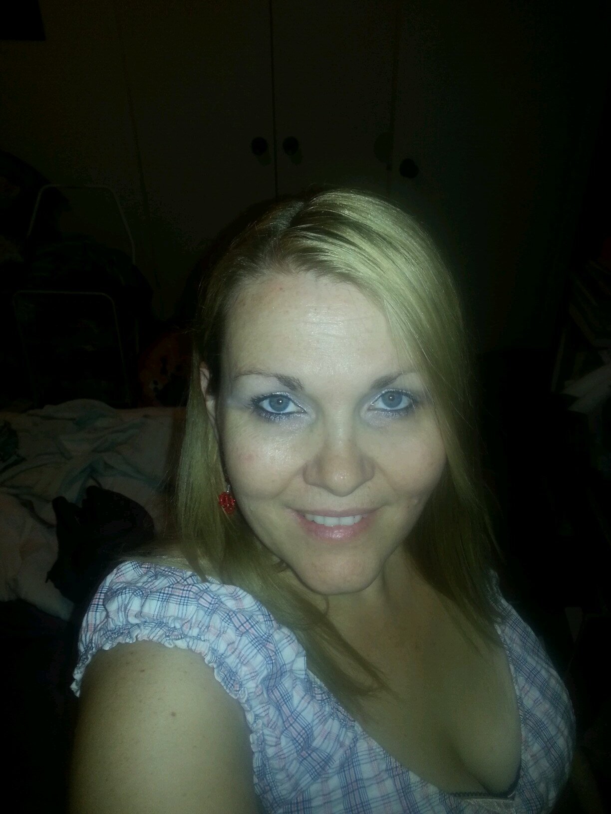 Dedicated mom and preschool teacher. Love my family and working with children.