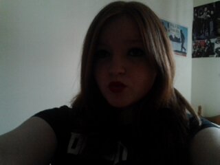 Im 13 & I love Cupcakes & love BVB as well as a big temper