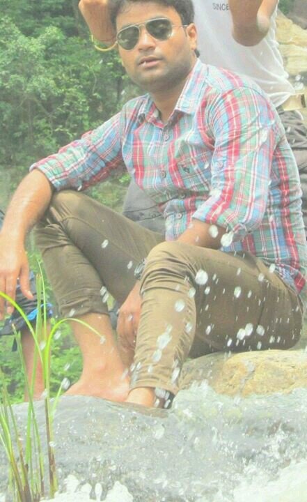 I'm i nd I'm d biggest fan of msd ever