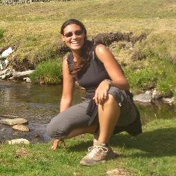 Professora del col.legi Mare de Déu dels Àngels.
Biòloga de formació, mestra de vocació.
L'educació és l'arma + poderosa x canviar el món!