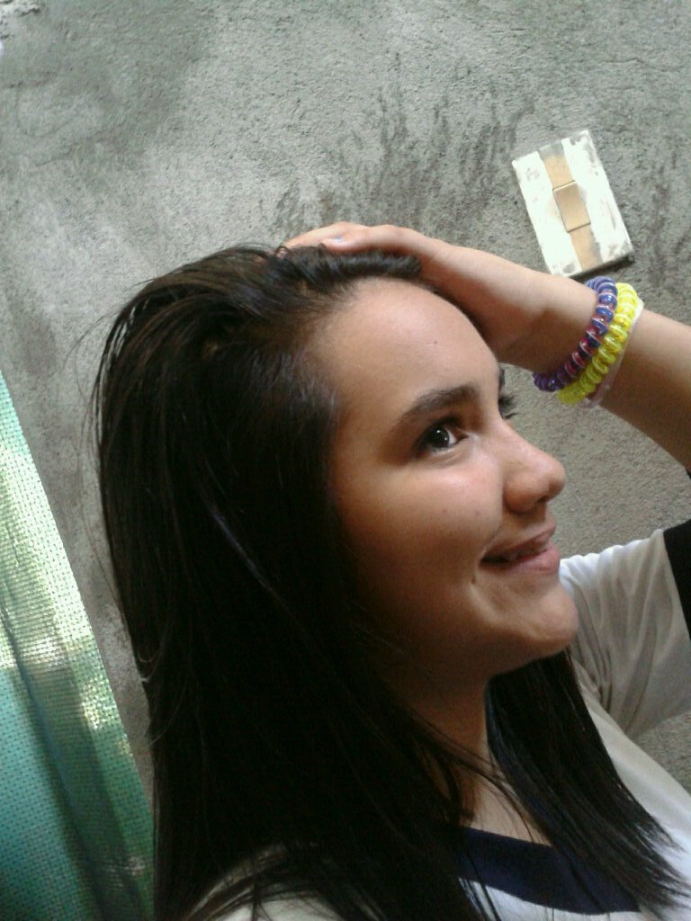 #RT me sigues te sigo :) alegre !! Barcelonista de ♥ I love dance *