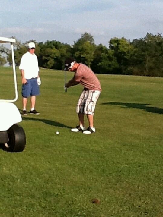James Smith. Nothing beats a chevy truck. Play golf and xbox. Love my fience emily fields.