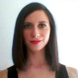 food lover, wine taster, world traveller, running enthusiast. i love dinosaurs, dusty vinyls and travelling alone.