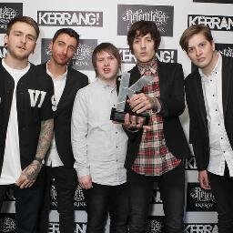 Twitter Feito para reunir todos os Fãs de BMTH do Brasil ^^        Twitter Made to gather all fans of BMTH Brazil ^^