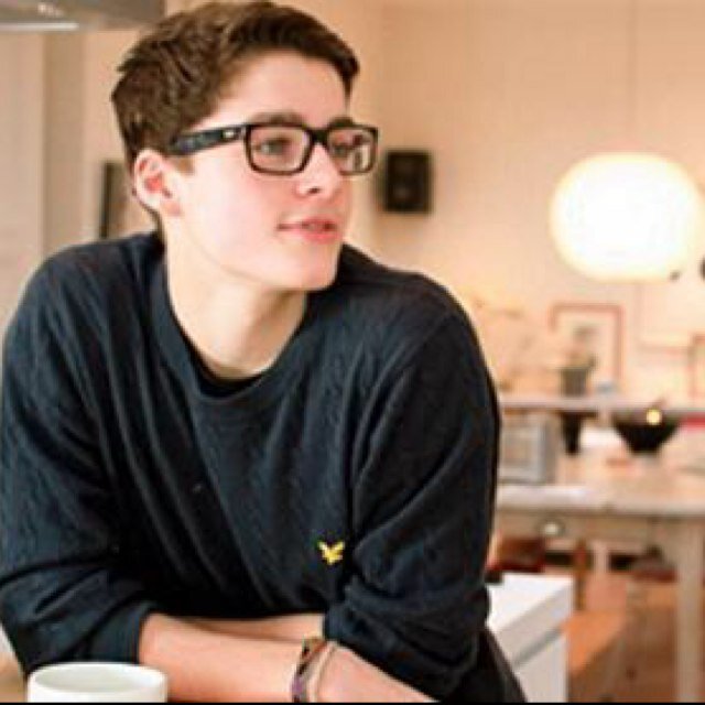 Bleh im Finn...So uhm yeah... bYe.