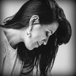 Fã-Club dedicado a Cantora @AnaNobrega serva que tem levantado uma Geração com o intuito de Adorar e Exaltar ao Senhor! Siga se vc tbm admira #AbaixoIdolatria
