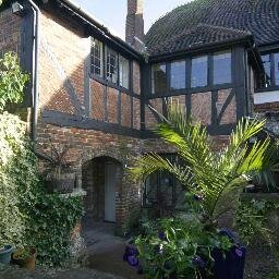 Village House Coaching Inn AD1527 is a charming country pub with 8 guest rooms set in the picturesque village of Findon, in the South Downs National Park.