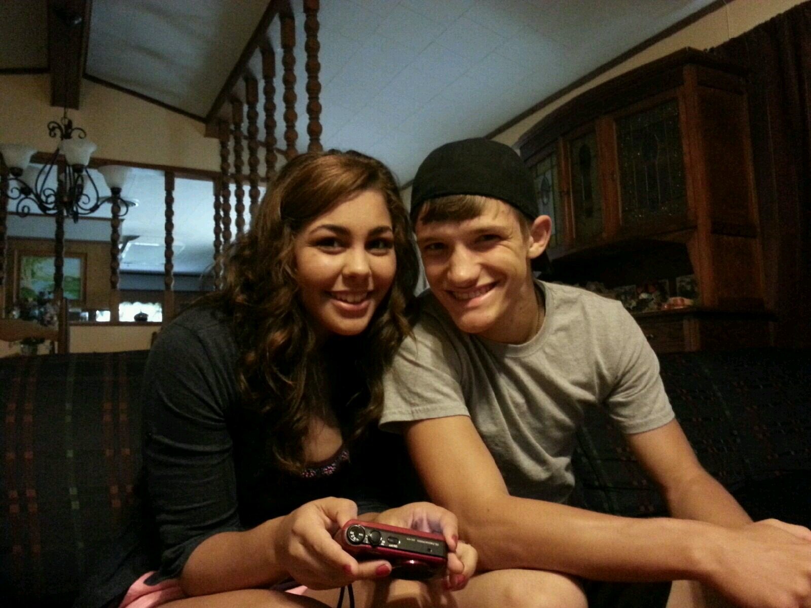 im caitlin johnson i play basketball i runn track and go to east beau and im dating Andrew Lawrence Riley