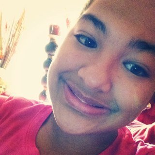 Por tantas promesas que se van volando! El tiempo no espera a nadie & tengo la cara pintada color esperenza Gracias Dios Por Todo~flaco!