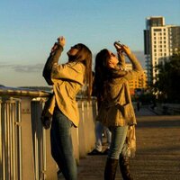 Angela P (@angieberliner) 's Twitter Profile