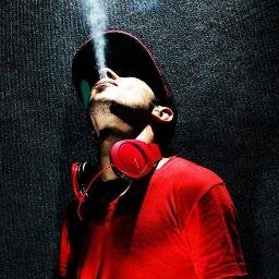 ︻╦╦╧─ ★★Real G4 Life l ★★─╧╦╦︻  solo RVDICVL ᎡᎬᎪᏞ ᏩᏎ ᏞᎨᎰᎬ Lo es todo para mi, el futbol ♥.♥  amo a mi familia a la musica ♫♪♫♪