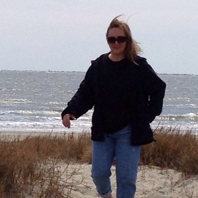 sugarbucket7's profile picture. I'm a nana, worked in IT, love piano and singing, cooking without measuring, the color purple and people who really mean it when they ask how are you?