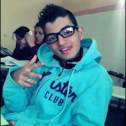 Twitter Oficial: CK7 CHAKAL  Ousadia & Alegria O Estilo faz a Marra [Uma Lenda Não Apenas Uma Marca] Pobre de Dinhero e Rico de Humildade !