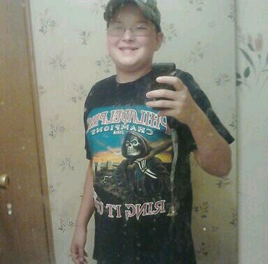 Hey, my name is Logan Moore I'm a country boy, I'm 13 years old, I go to Tunstall Middle, and if there's anything else you wanna know about me just ask.
