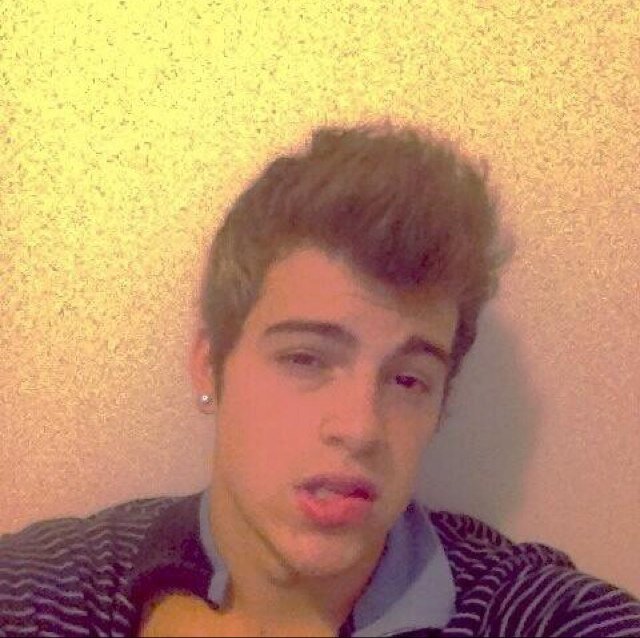 Name is John. I like Pussy, Money, Weed.