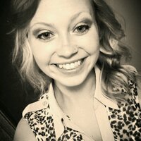 Lindsey Mott - @lindspm Twitter Profile Photo