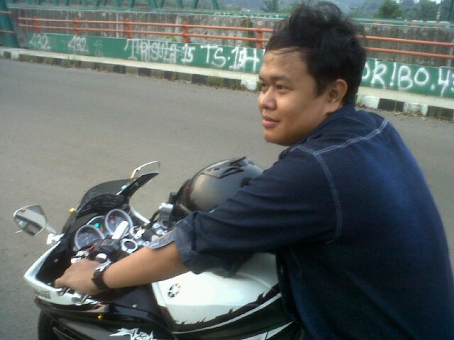 travellers,madridistas,persib cholic,I am paramedic/medis, CP : 081315508778,,,pin bb 275941A8,,,