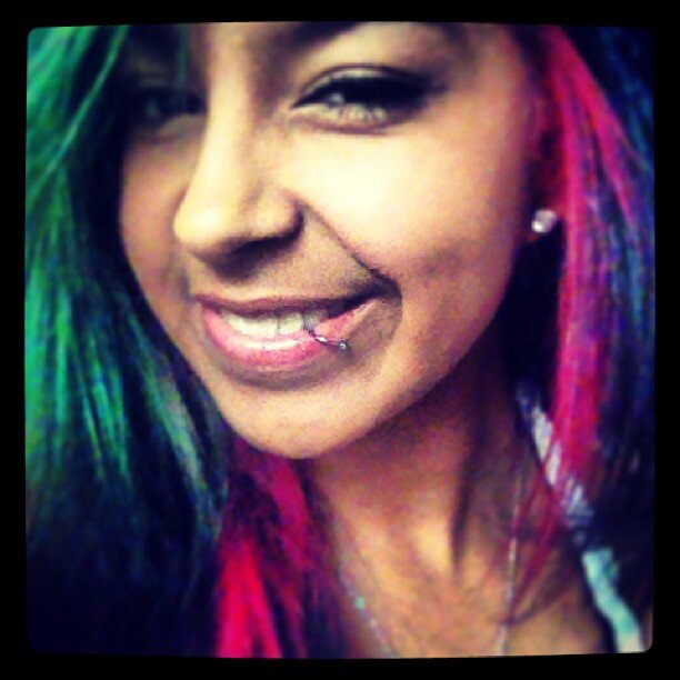 DeeForBowtie's profile picture. Dee. 21. MamaBear. BowtieKreative. Wutang.