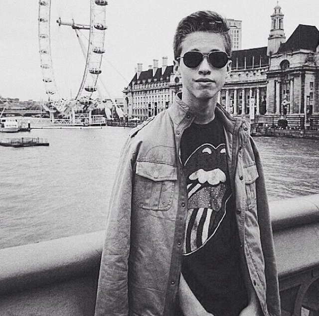 Good vibes. I put a beat in Beatty. 2/2 Rylli follow