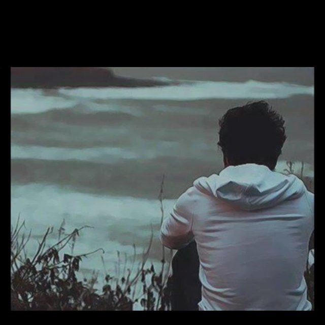 “ الوجع أن تُحب قلباً أهدى نبضه لـ قلب آخر ♡♡