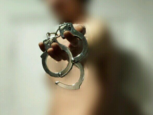 Nurturing. Dominant/Switch. Intelligent. ENTP. On the lookout for good girls to play with, don't be afraid to DM me. Kik--yourtrainingmaster