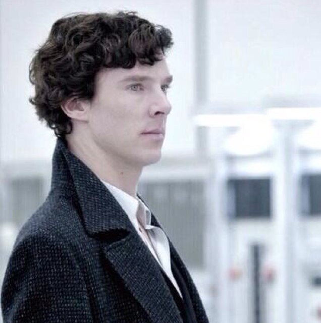 Forever Shipping Johnlock, Loving Martin and Obsessing over Benedict.