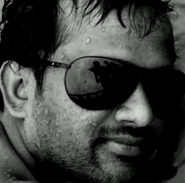 sureshchary07's profile picture. 