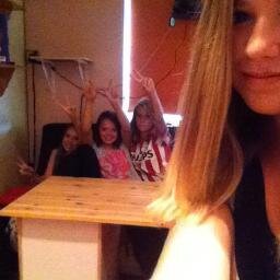 youtube:yourgirls , facbook:yourgirls abboneer , zingen,csv,bestfriends,lisa,erika,naomi,petra