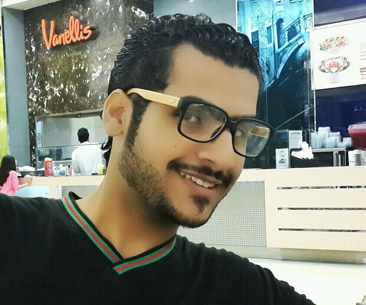 Welome to the New AGE ♪, Cocky , 21 ، UoB , Bahraini ♡
Barcelona ⚽ England ♔
KiK : HaMoD31