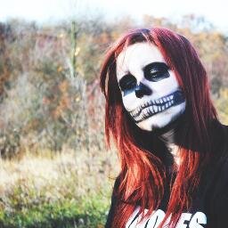 DirectionerKAHI's profile picture. hello!   I'm from Slovakia.. i really love #BMTH, SS, 1D, #SWS, #BVB atc.. :)