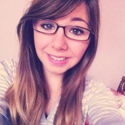 UnveilYourCharm's profile picture. #Smiler depuis 7 ans, j'ai eu @MileyCyrus au téléphone le 9/09. Je suis aussi #Liars. Croyez en vos rêves, ne baissez jamais les bras. ∞