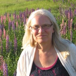 I'm the retired art teacher from WestLibertyHS, retired adviser for National Honor Society and for Art Club. I prefer Ms. to Mrs.