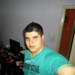 oi tenho 20 anos moro em porto alegre, riogrande do sul