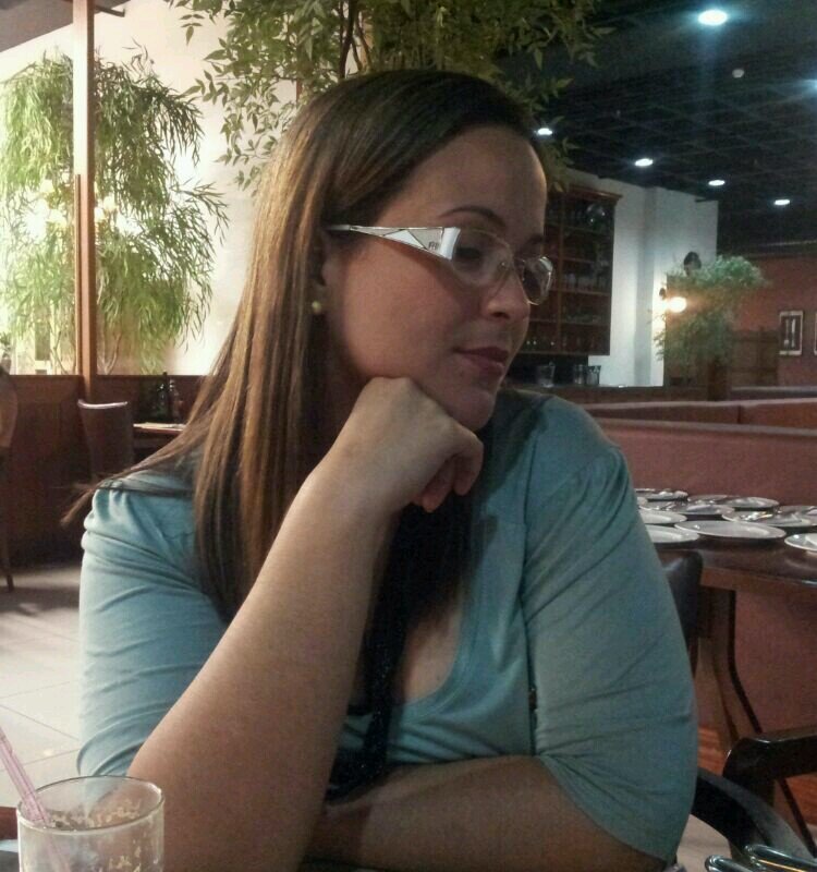 Jornalista - Assessora de comunicação