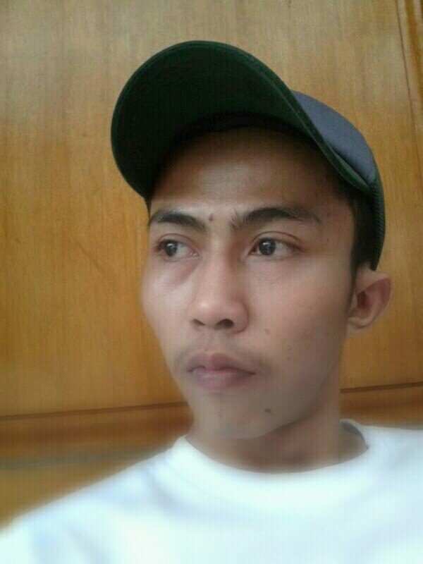 ib_ibud's profile picture. keep your smile