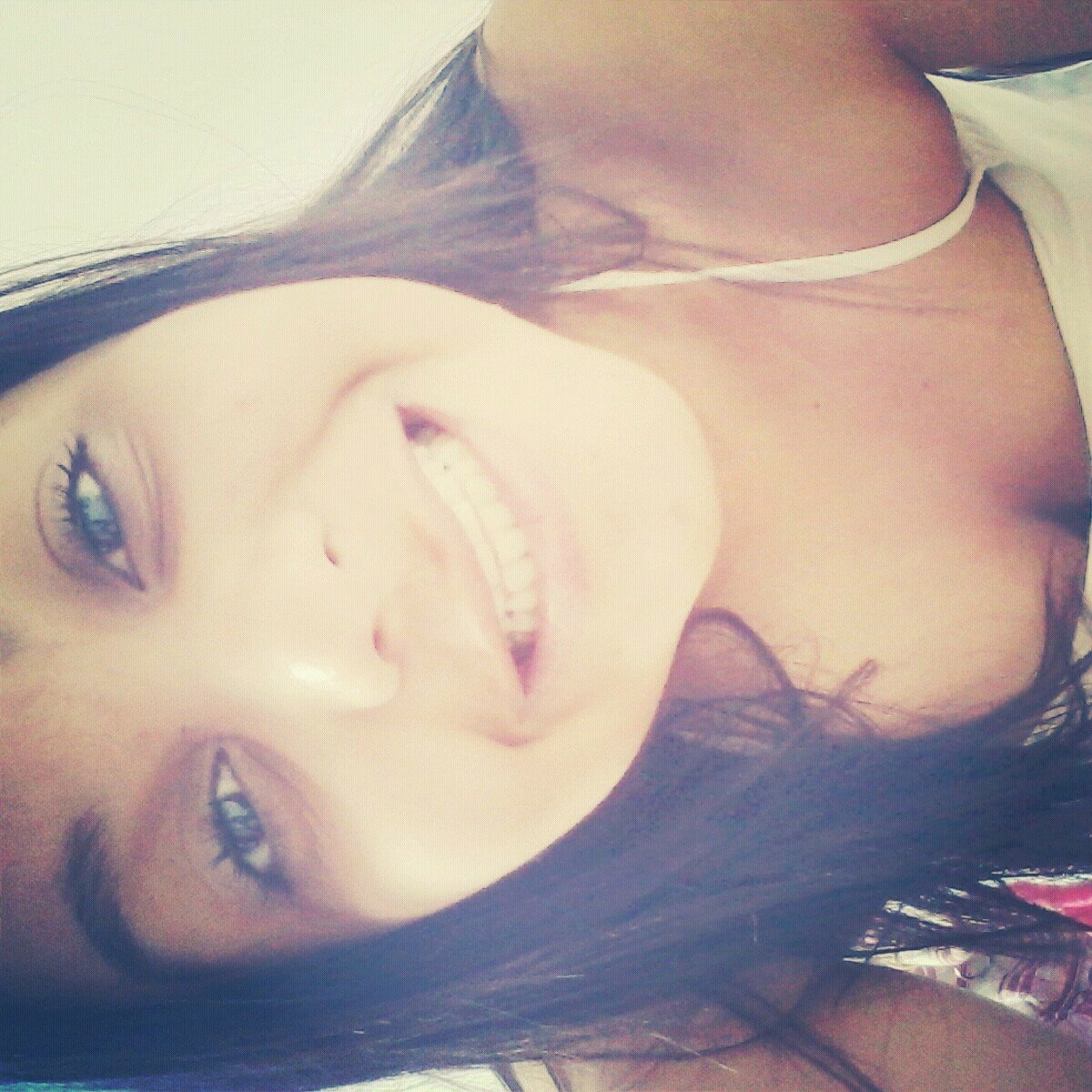 18 anos , taurina & linda u.u