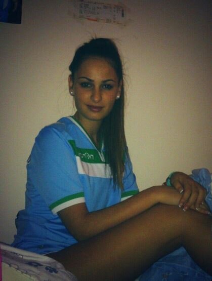 Twitter dedicado a @Naimaescalona ^^