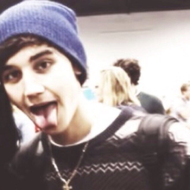 Luke_Brooksike's profile picture. fuck