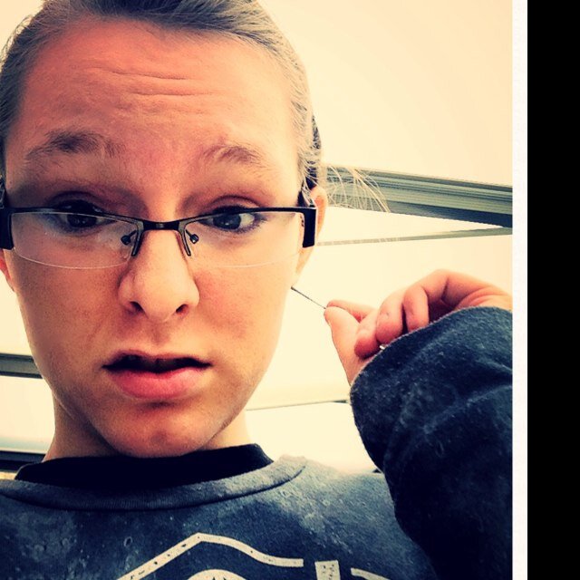Yo`! My name is Logan. I live in the US. I love 1D, JB, BVB, PTX, and ect! I love to draw, sing, and hang out with friends. C: