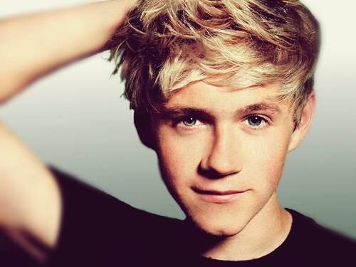 @BrooksBeau follows! ♥ -VP of #HGA. 《《living the 0/5 1D life》》
