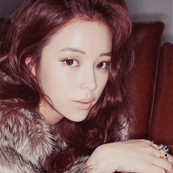 Missis มิสผู้หญิงสวย แต่มิสก็ไม่ใส                    อยากรู้อยากคุย ก็มาคุยกับมิสสิ                  http://t.co/tQyPICxpuh