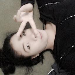 อย่ามาเรียกร้อง อย่ามาตอแหล สร้างภาพ อย่ามาทำให้รำคาน ไม่ชอบ!!!        รักก็พูด เกลียดก็บอก  ไม่ต้องอ้อม ไม่ต้องเลี้ยวว  ช้าหมด อด .....นะจ้ะ