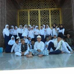 7f_freeclass's profile picture. Official class7Fspensa tahun 2013/2014 #7FAMS Mrs.Umi class with 40 great student. | Part of SPENSA or SMPN1 cirebon.