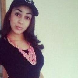 O que adianta eu me descrever se você vai me julgar como quiser? :) 
                  http://t.co/8F9TKsWs
