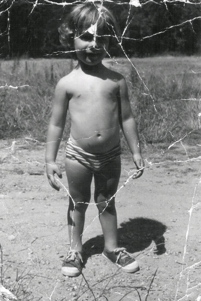 estdacosta's profile picture. 