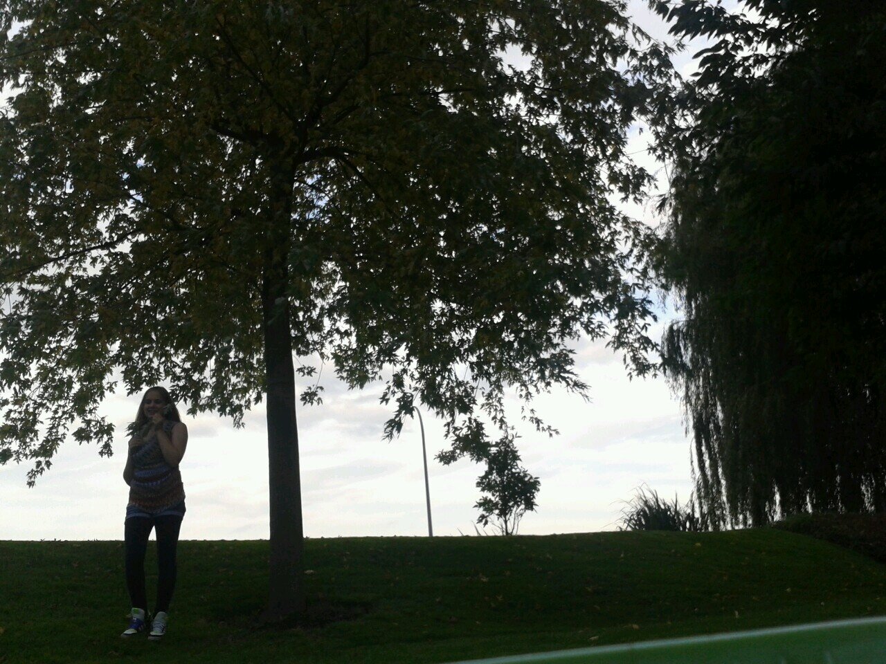 015 & 038/Vrienden & Vriendinnen/Ergens op de wereld/Rihanna/+x/ Uit het oog maar niet uit het hart !