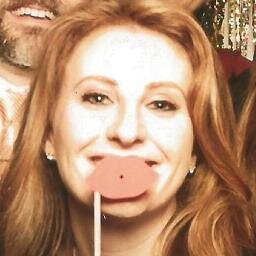 Biz dev strategist, wifey, mom of 3 awesome boys, book lovah.