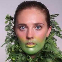 Businesslady, traveler and fan of Asian food. Co-author of The Marriage Test from Penguin Random House! https://t.co/BxdfsTF3km