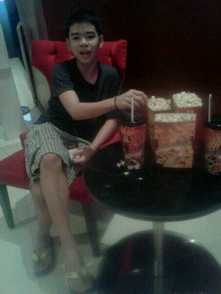 poommangone's profile picture. Name:Poom Fb: Poom ManG'One ทวีตเรื่อยเปื่อย ชอบเพ้อ ' Thx follow :)